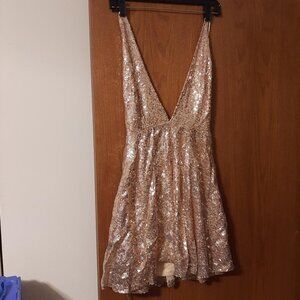 NEW ! Just Quella Deep V-Neck Backless Spaghetti Straps Sequin Mini Dress Sz XS